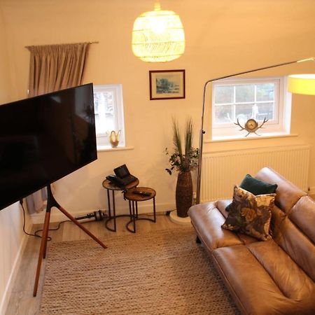 House 1905 - Self Catering Serviced Apartment Tidworth Zewnętrze zdjęcie