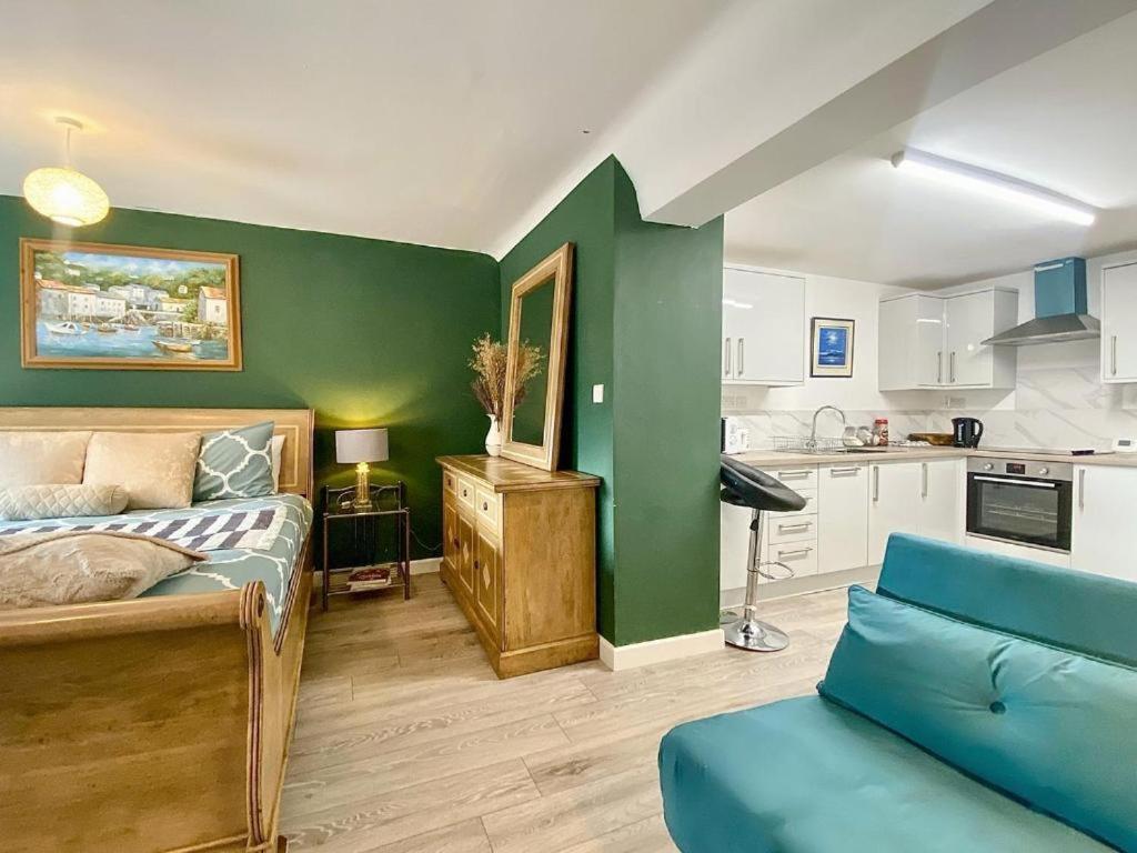House 1905 - Self Catering Serviced Apartment Tidworth Zewnętrze zdjęcie