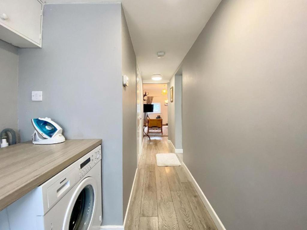 House 1905 - Self Catering Serviced Apartment Tidworth Zewnętrze zdjęcie
